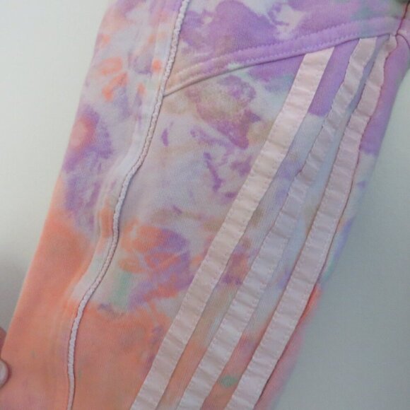 ADIDAS X PHARRELL WILLIAMS HU Human Race Holi Crew Neck Pastel Tie Dye Sweater - Picture 9 of 16